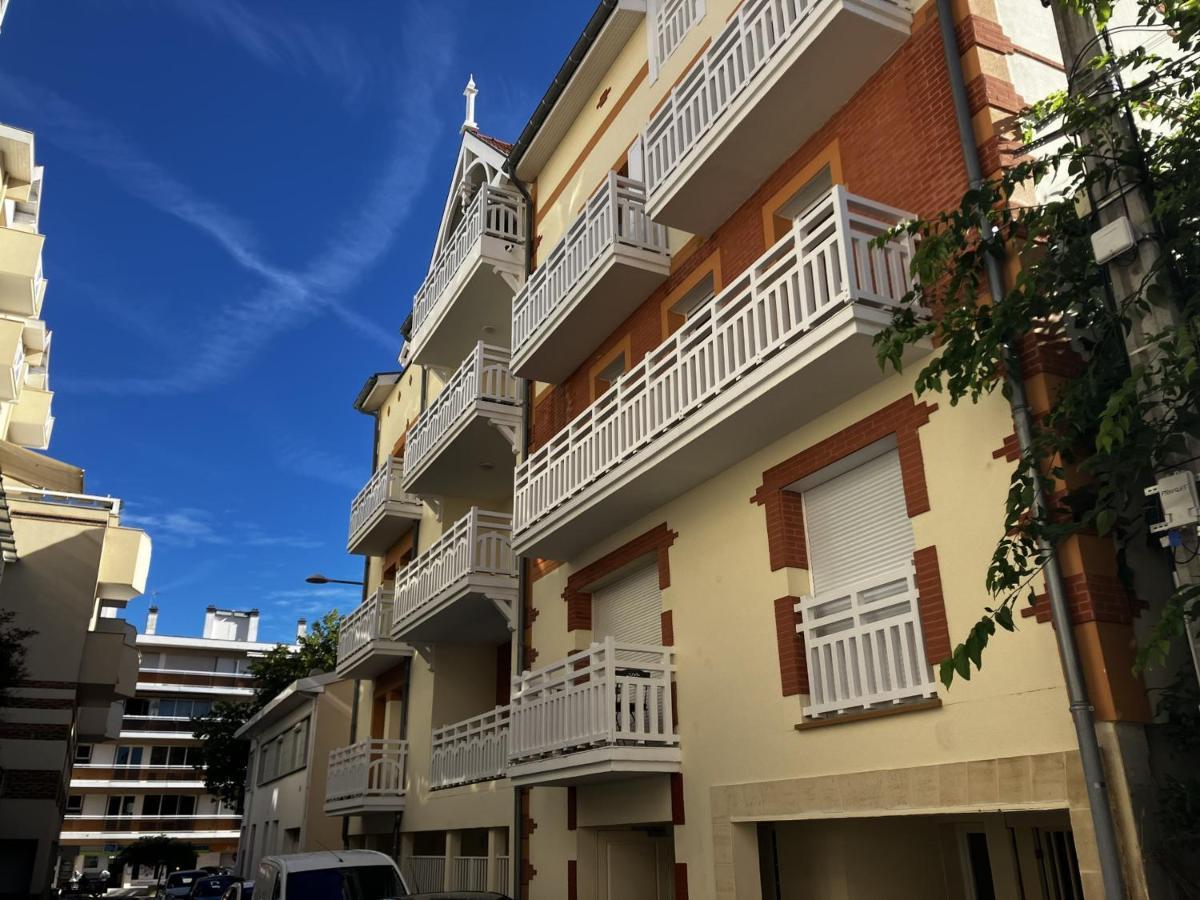 T3 En Centre D'Arcachon, 2 Min Plage, 5 Min Gare, Balcon, Parking Securise, Wifi, Menage Inclus - Fr-1-374-193 ภายนอก รูปภาพ